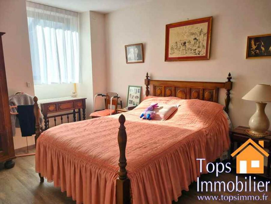 Three bedroom flat with parking - Luxury senior residence - Town centre