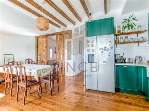 2+1 bedroom flat with charm and terrace