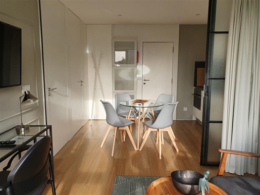 One-Bedroom Apartment, Downtown Porto