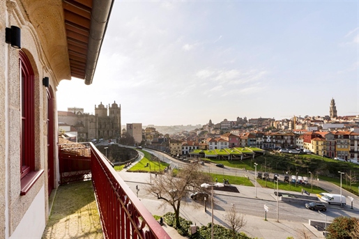 Renovated Building, Historic Center of Porto