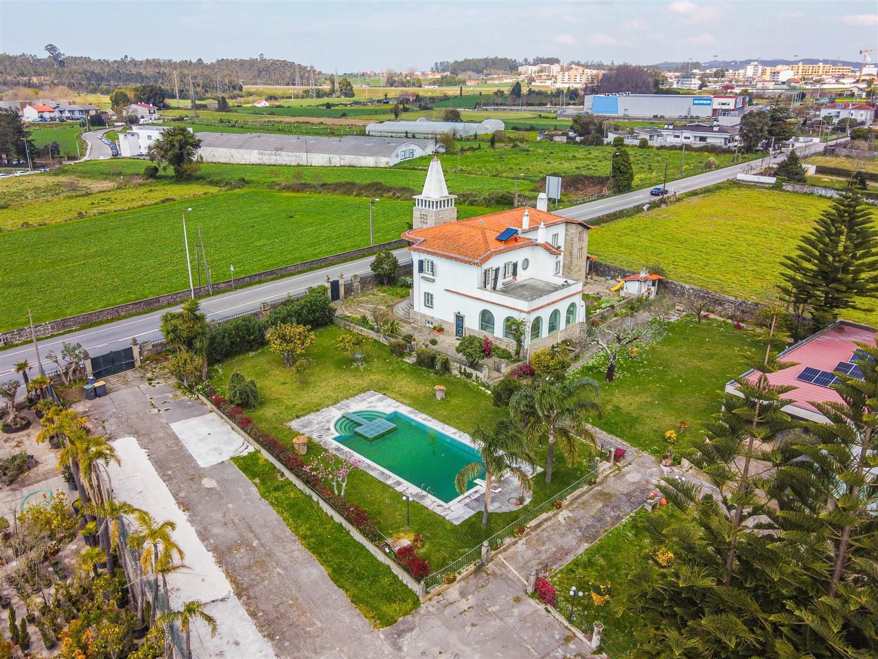 Manor House 5 Bedrooms - Maia