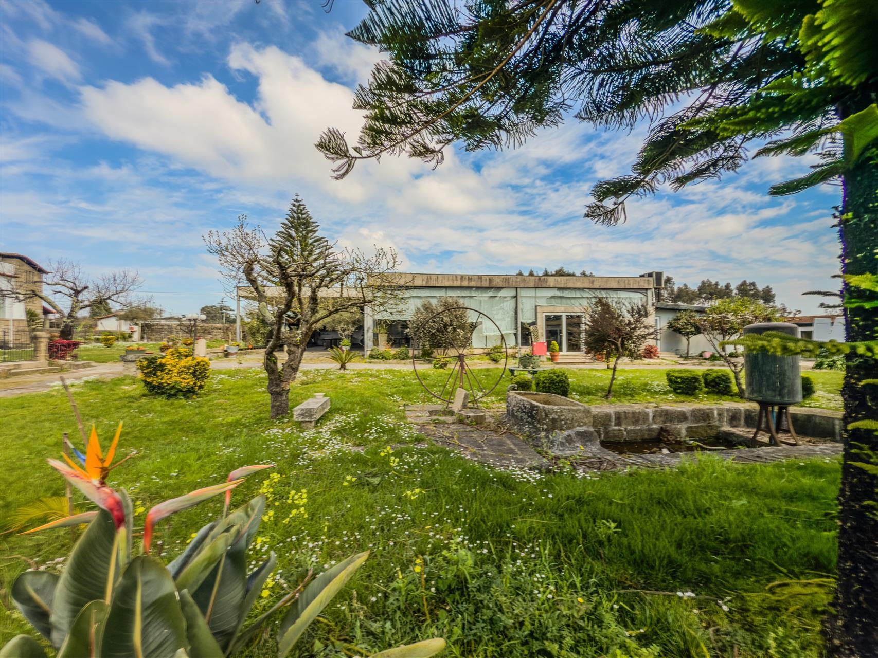 Manor House 5 Bedrooms - Maia