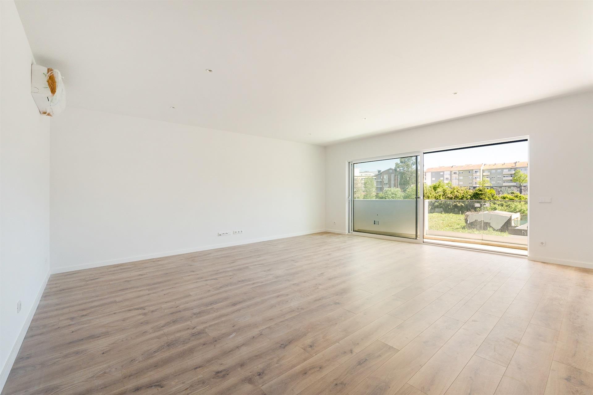 Appartement de trois chambres, Prelada, Porto