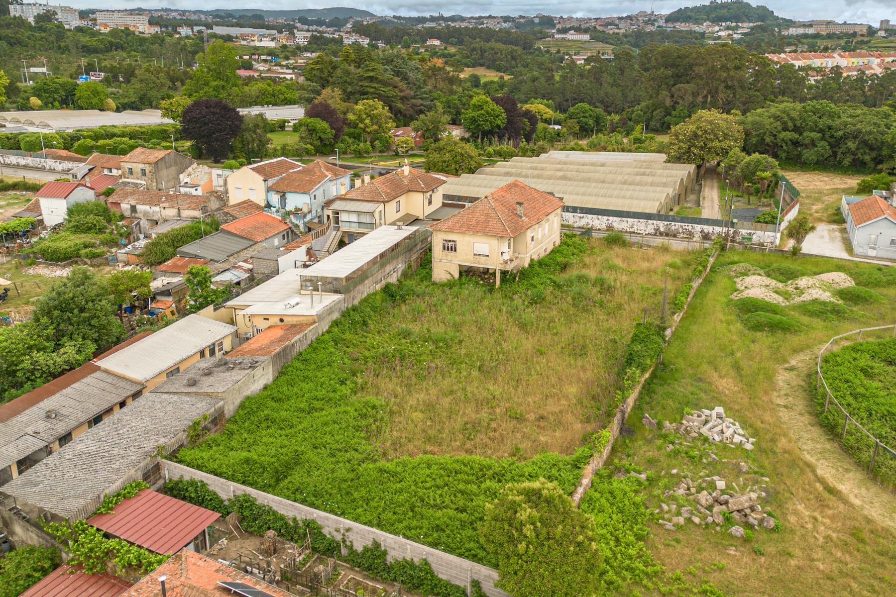 Terreno com ruina, Porto, Campanhã