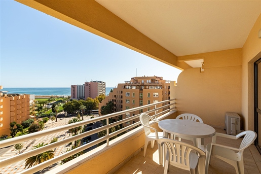 Top Floor Apartment with Sea Views in Vilamoura