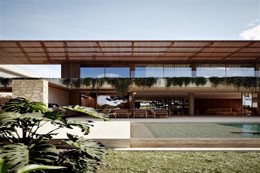 Contemporary Villa in Vilamoura