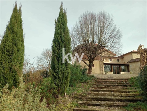 Beautiful 3-bedroom house on the outskirts of Ribérac