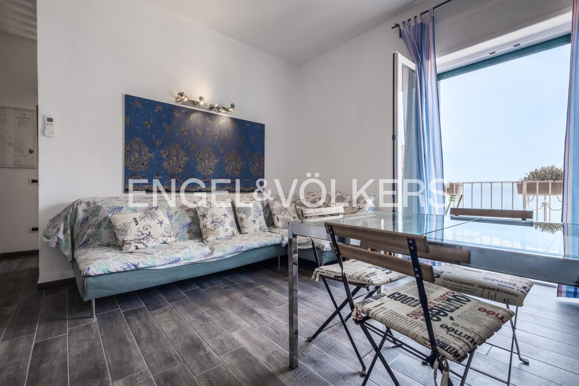 Renovated apartment with sea view