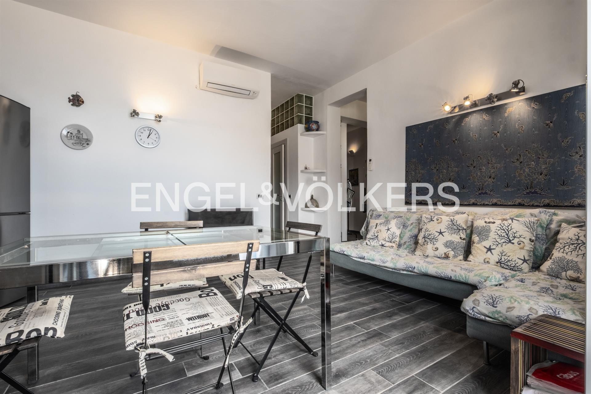 Renovated apartment with sea view