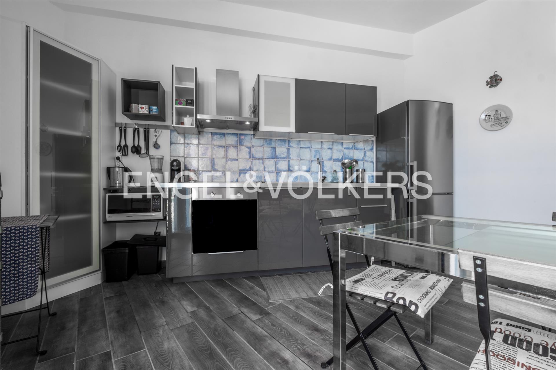 Renovated apartment with sea view