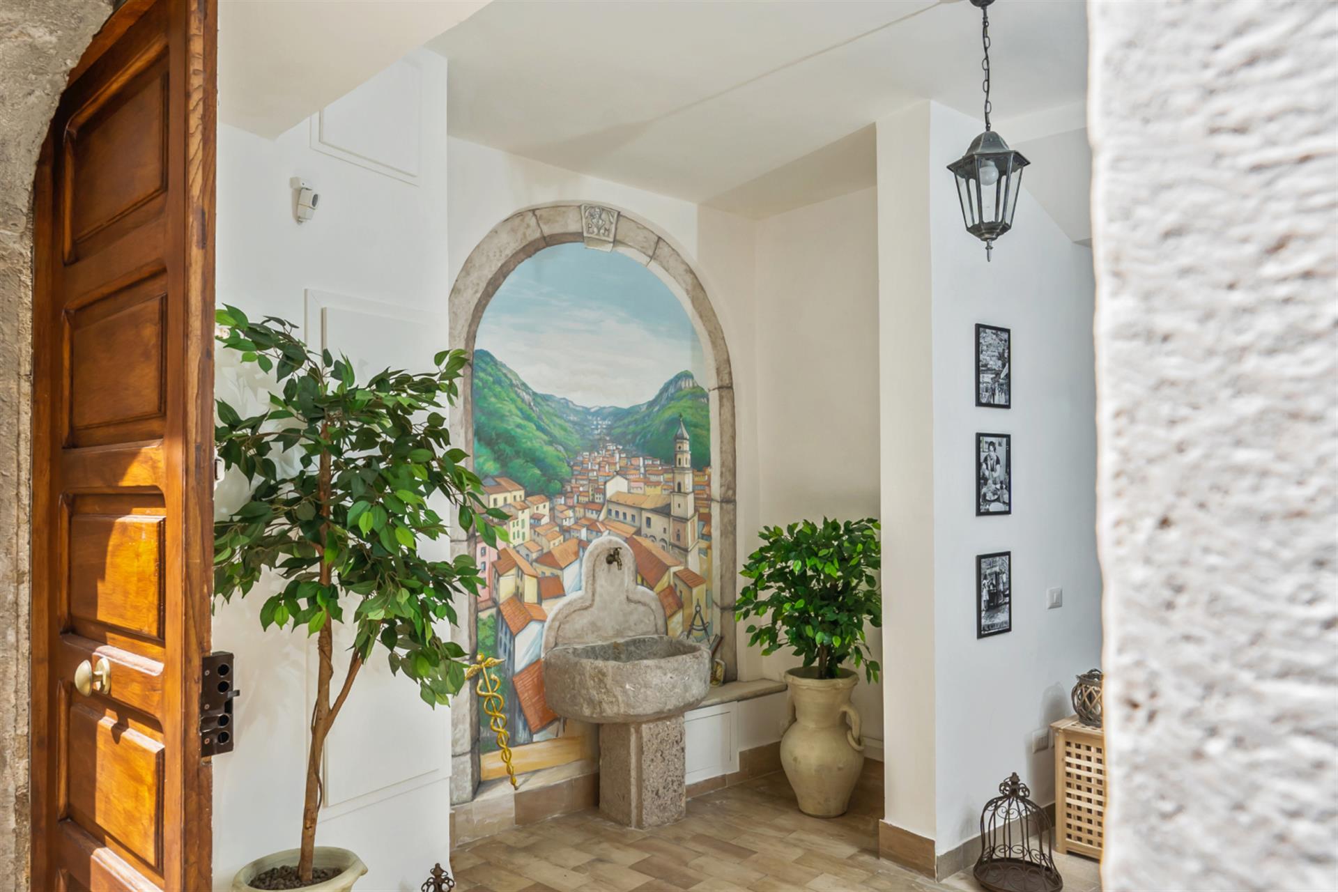A unique opportunity to co-own a beautifully restored apartment in a historic Palazzo set in the pic