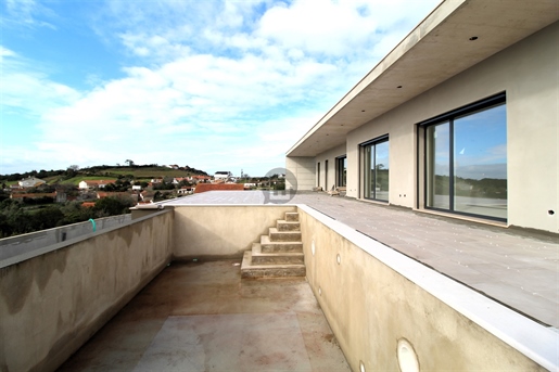 Modern design villa close to Alcobaça.