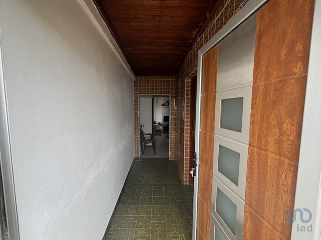 Dorpshuis met 3 slaapkamers in Penas Roias van 227,00 m²