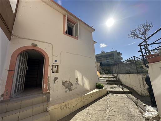  Traditionelles Haus mit Garten zum Verkauf in Rethymno