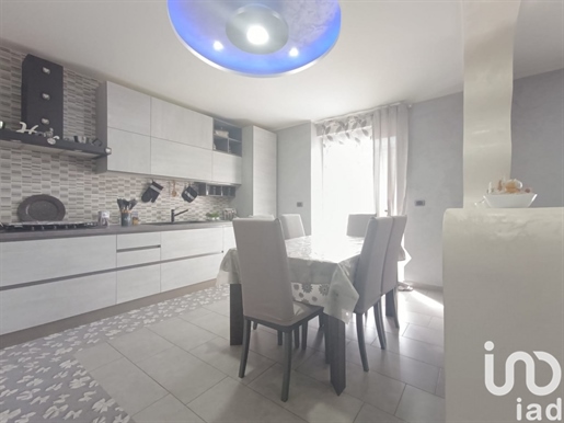 Venta Apartamento 90 m² - 2 dormitorios - Villaricca