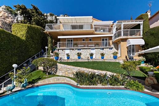 Cap D'ail -Magnifique Villa 150 m² - vue mer - Piscine