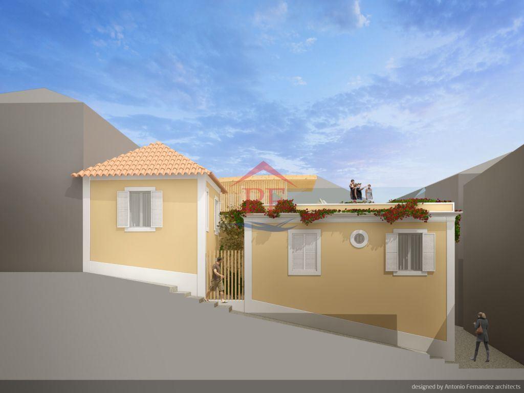 Paul do Mar, building ruins with project 9 accommodations