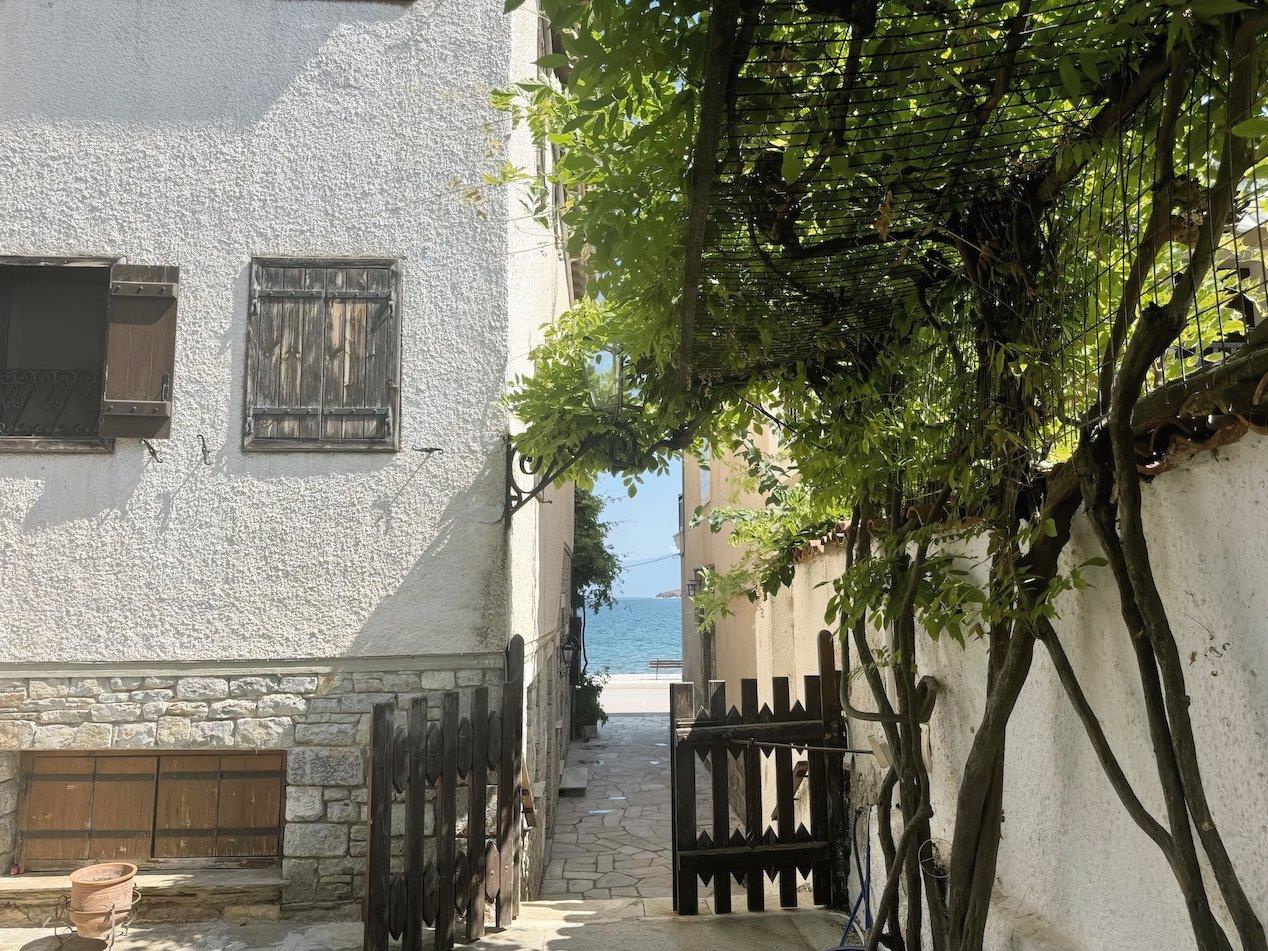 Seafront Home near Volos