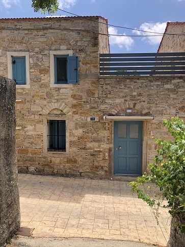Köp: Hus (82102)