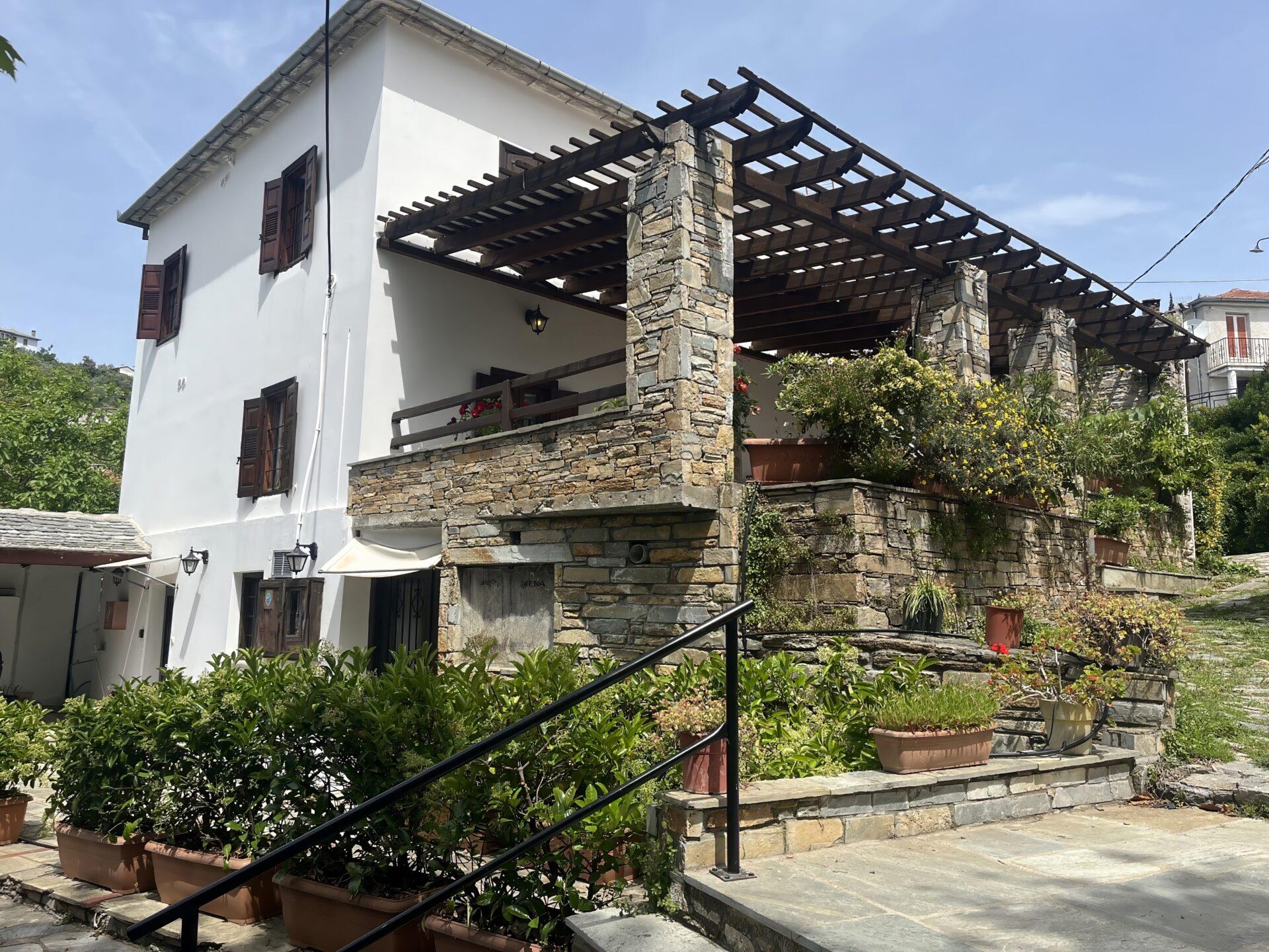 Family Home in Afetes
