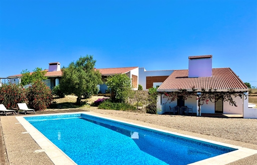 Beautiful Country Estate with 6 suites and breathtaking views over the idyllic Alentejo near Serpa