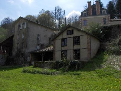 Maison Bourgeoise située sur les rives de la rivière Gartempe 