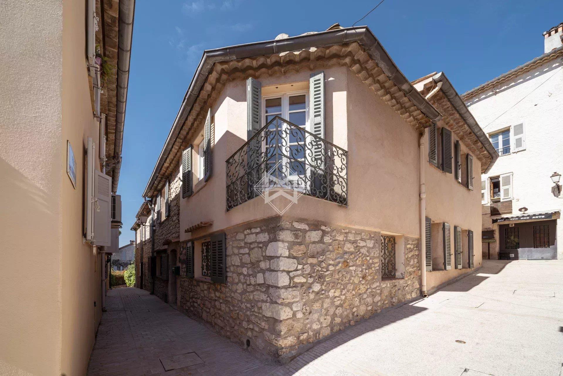 In the heart of the village - Absolute calm
