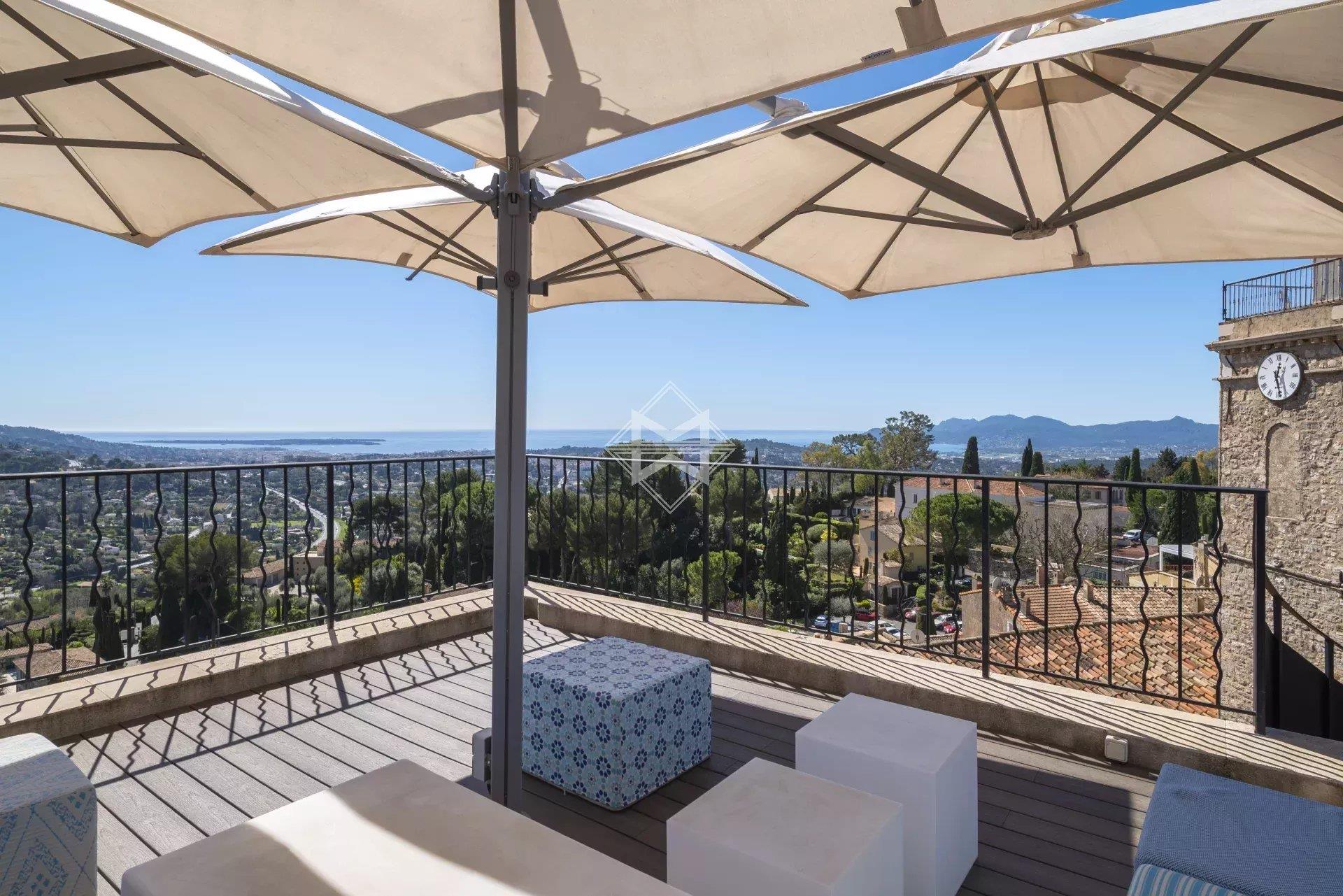 Sole agent. Rare product with exceptional view