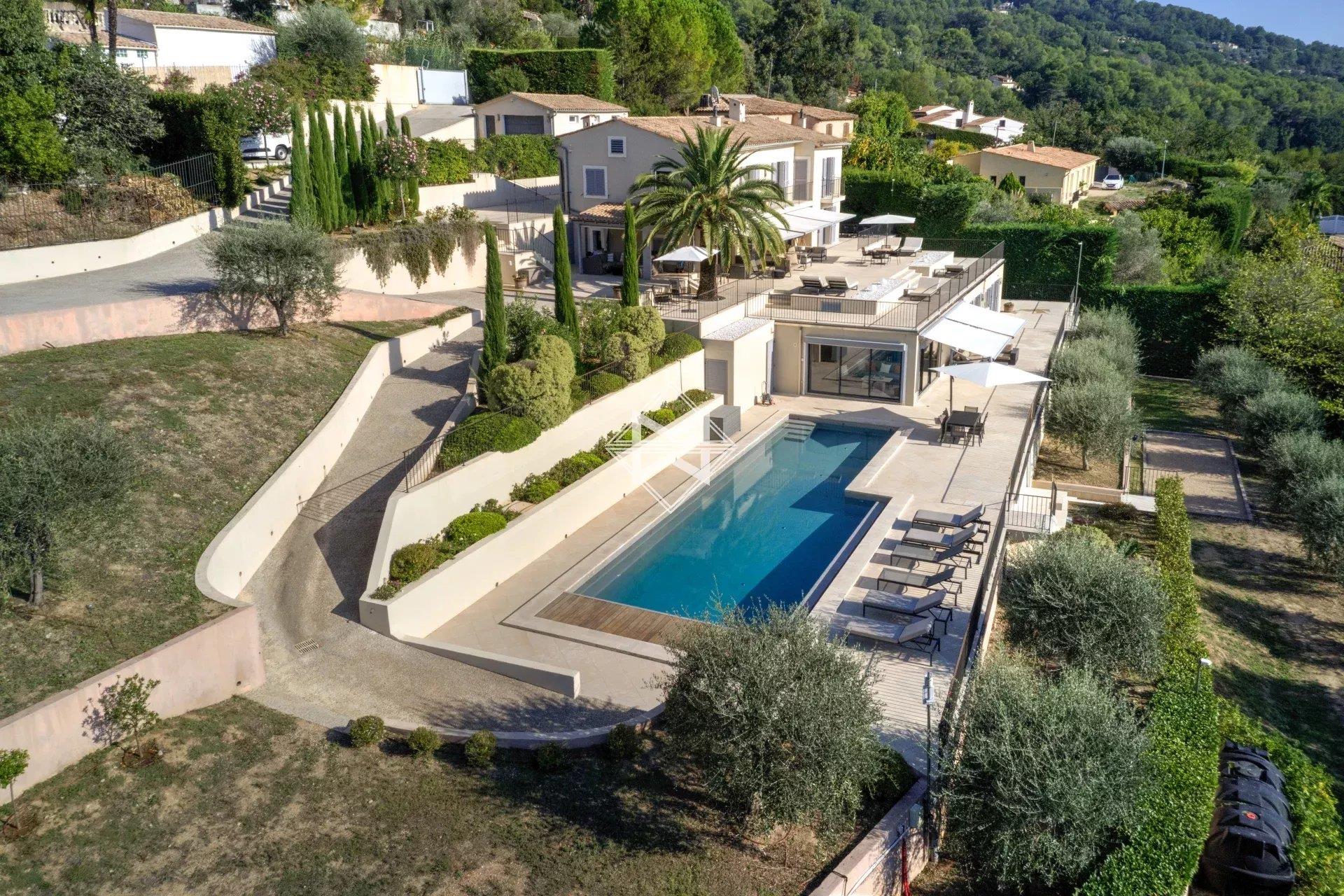 Luxury Villa with Panoramic Sea View on the French Riviera