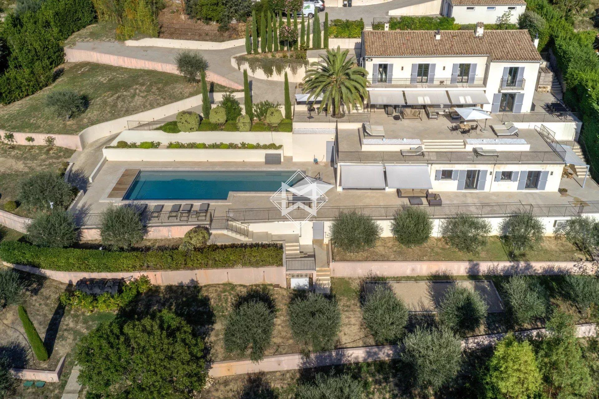 Luxury Villa with Panoramic Sea View on the French Riviera
