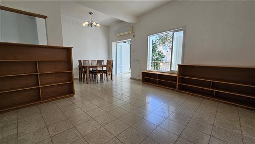 Apartment With A Great Potential In The Old North Of Tel Aviv