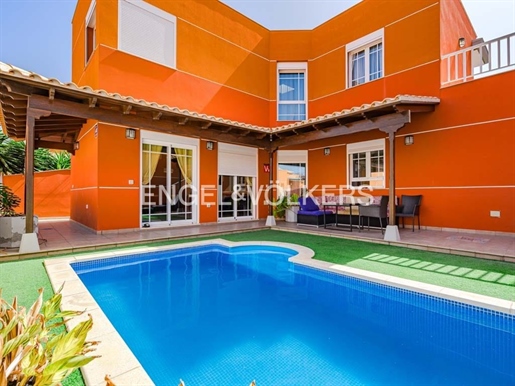 Villa avec piscine à Mesetas del Mar