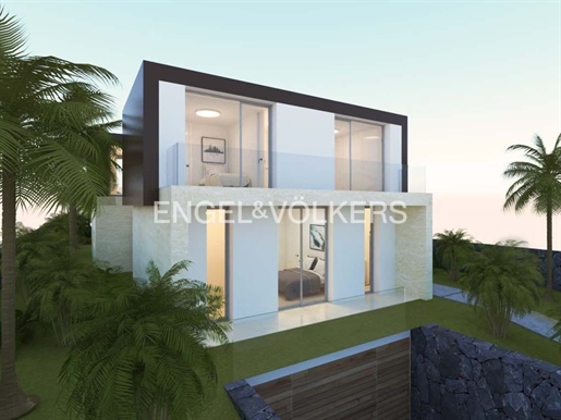 Brand new modern villa
