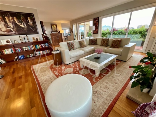 Exceptional Duplex Penthouse in Foz, Porto