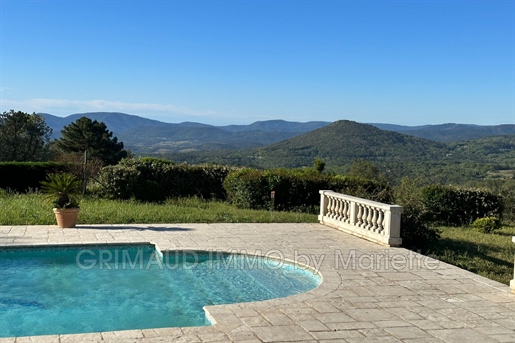 Villa with breathtaking views of the Massif des Maures, facing