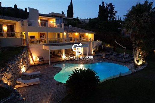 Nice Gairaut - Sublime architect-designed house - 252 M² - 8 rooms - €2,390,000