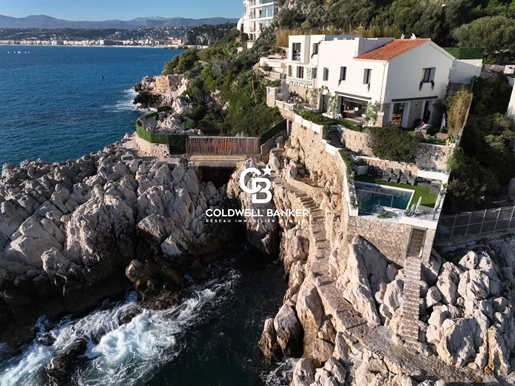 7-Room villa in Cap de Nice