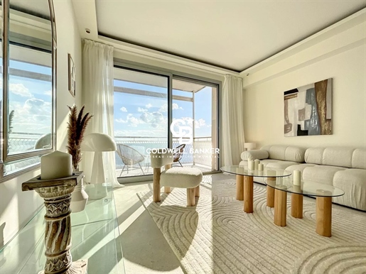Ницца - Promenade Des Anglais - Роскошная отремонтированная квартира с видом на море и город - 3 ком
