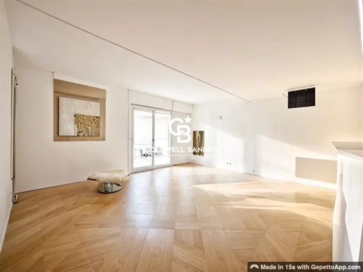 Nice- Madeleine - Apartamento con terraza centro ciudad - 3 habitaciones - 67 m2 - 235 000 Euros