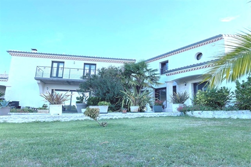 Arces-Sur-Gironde - Magnifique Villa de 400 m² avec Vue sur l'