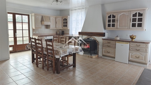 7 Km From Nere And 12 Km From Aulnay-De-Saintonge, In A Quiet Hamlet Close To The Forest
