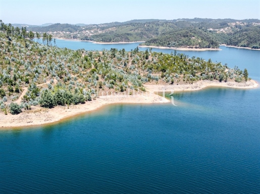 Propriété pour Eco Resort sur les rives du barrage de Castelo do Bode