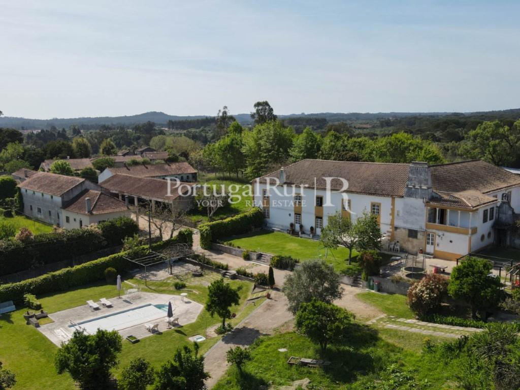 Farm with manor house in the Coimbra area