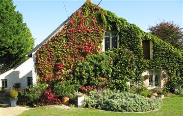 Krásný venkovský dům v krásném údolí Loiry