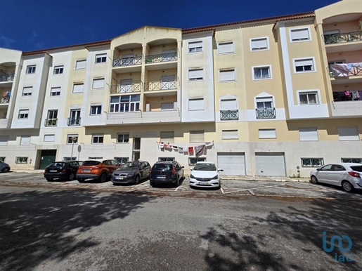 Apartment with 3 Rooms in Setúbal with 152,00 m²