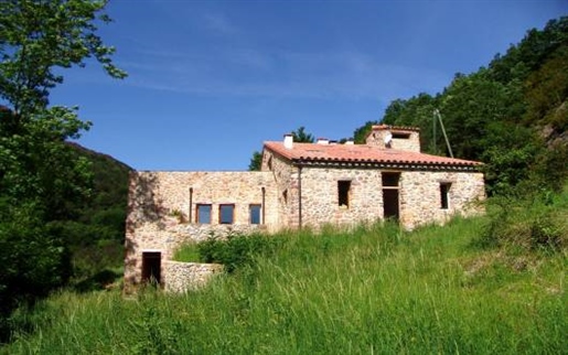 Vallespir Mas catalan en pierre rénovation bioclimatique ...