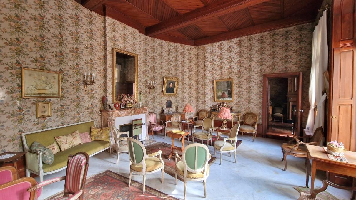 Purchase: House (11100)