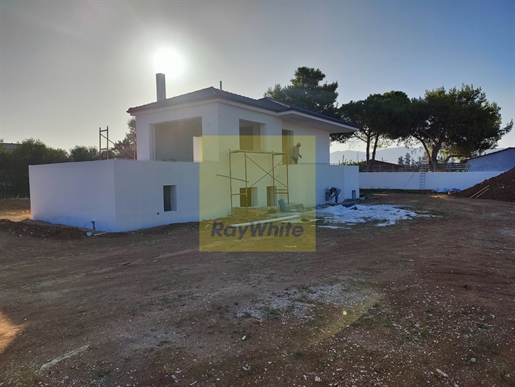 126938 - Detached house For sale, Korinthos, 240 sq.m., €500.000