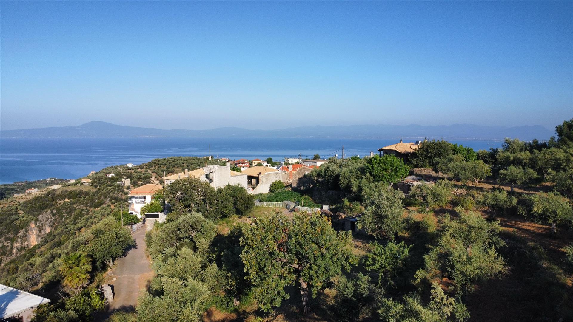 Plot for sale in Megali Mantineia