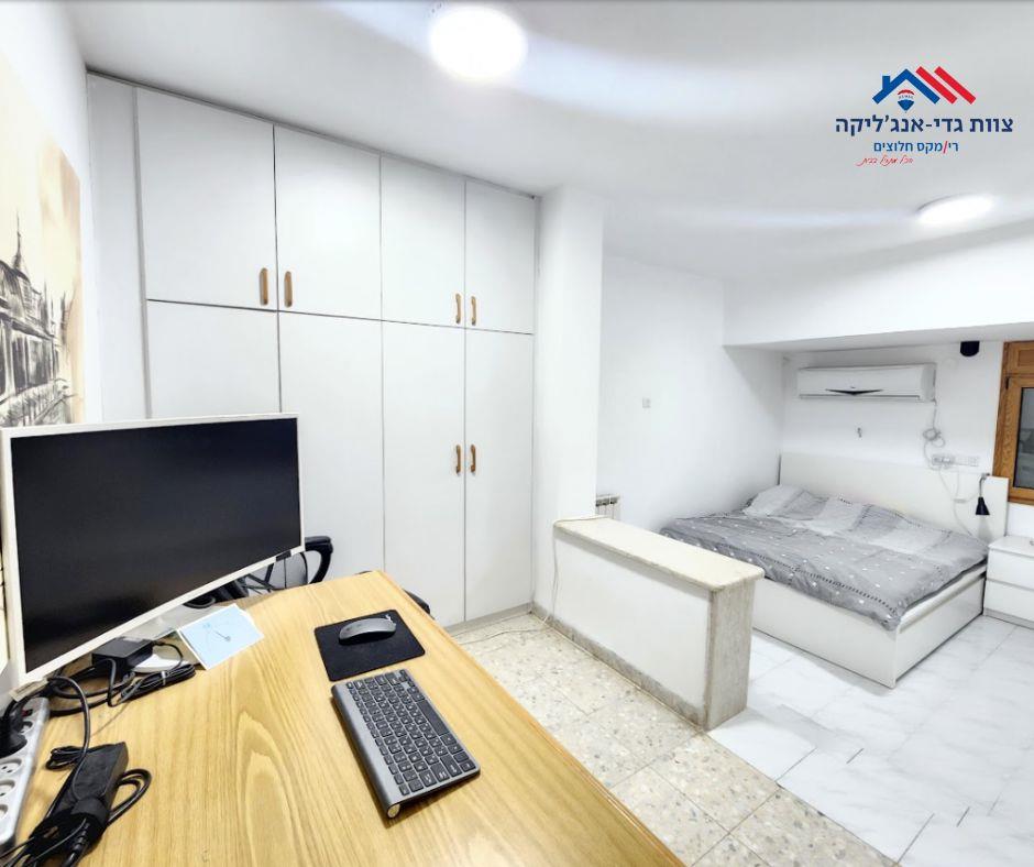 For sale in kfar- vradim 7-room Private house/Villa